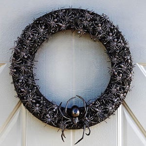 Scary Spider Wreath