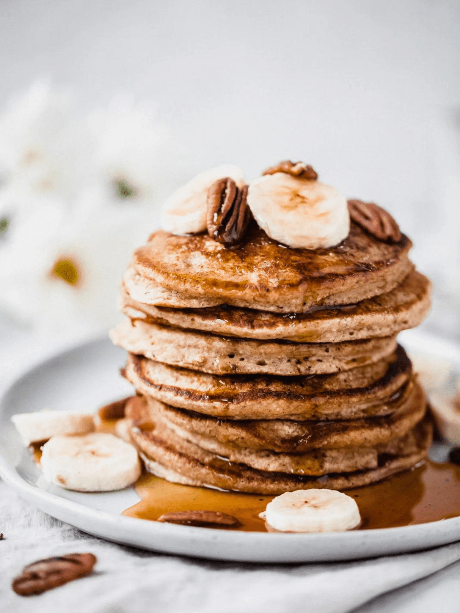 Healthy Banana Oatmeal Pancakes