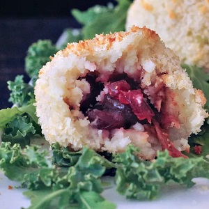 Crispy Stuffed Mashed Potato Balls spabettie