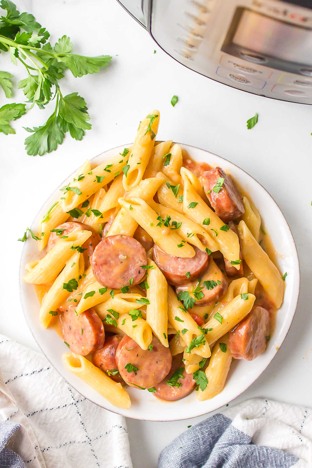 IP Cheesy Sausage Pasta 7076 1200