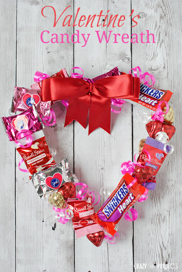 ValentinesCandyWreath