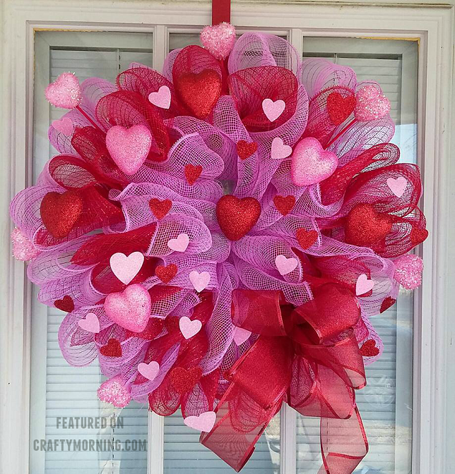 deco mesh valentine wreath