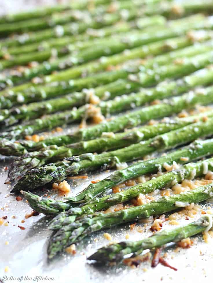 garlic parmesan roasted asparagus3