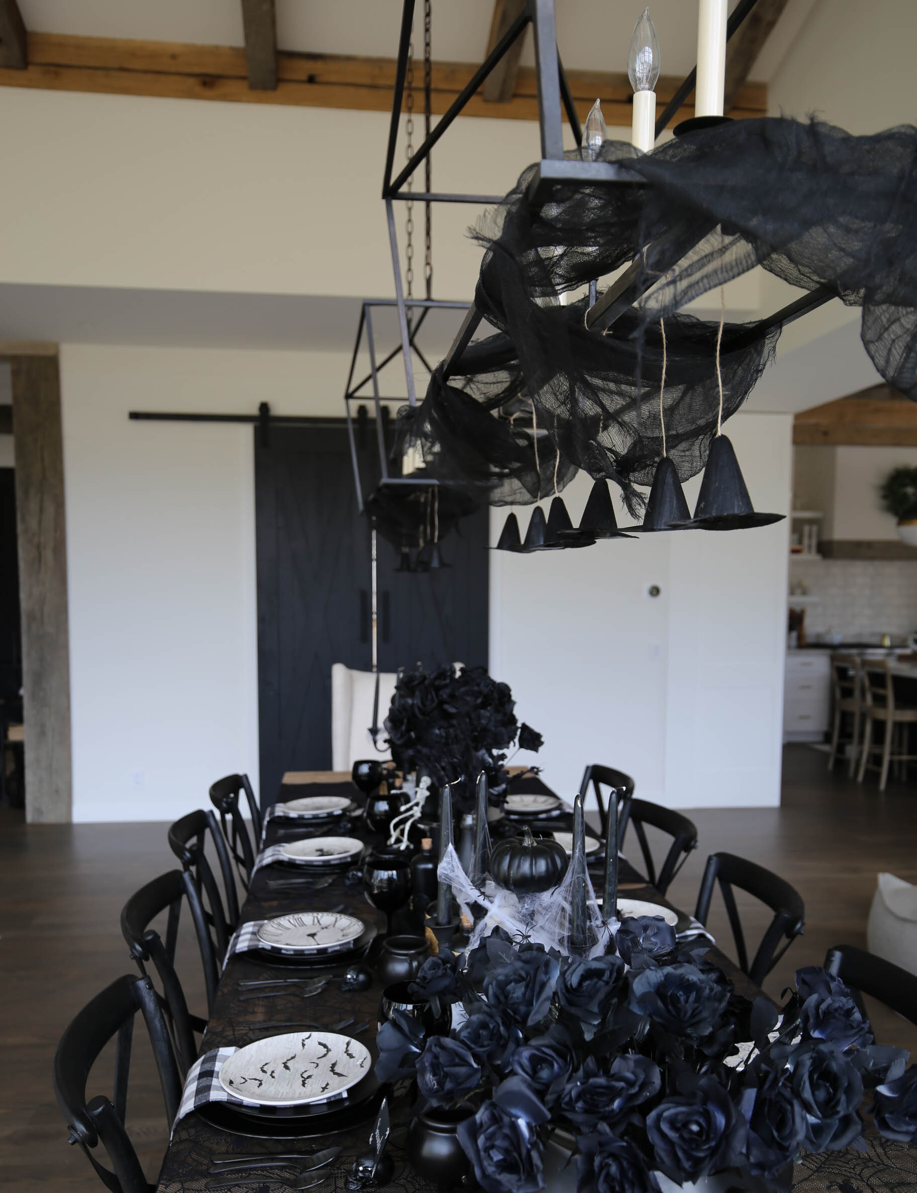 halloween table sbkliving 25