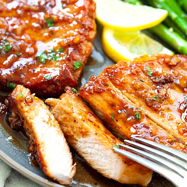 honey garlic pork chops thumb